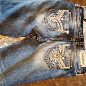 Rock Revival Easy straight